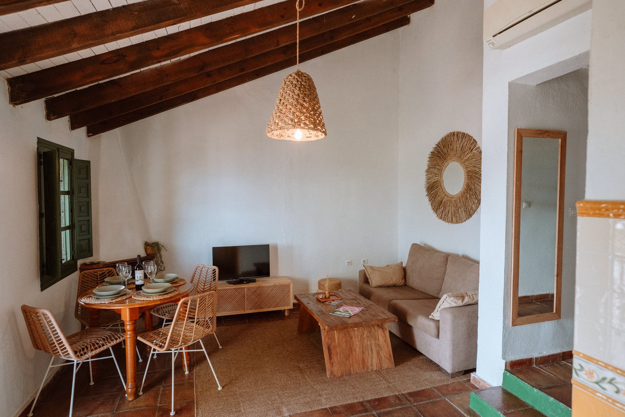 Photograph of the cottages at Finca Cantueso